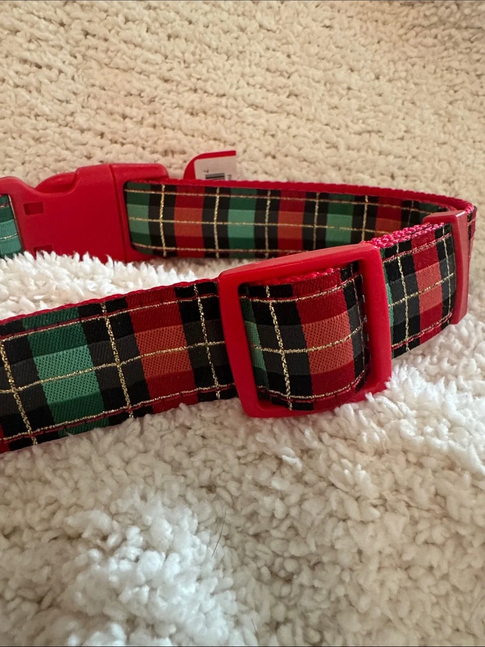 N/A festive red